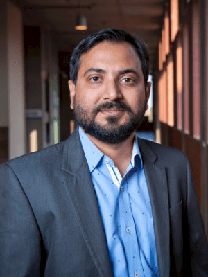 Dr. Ashutosh Kumar